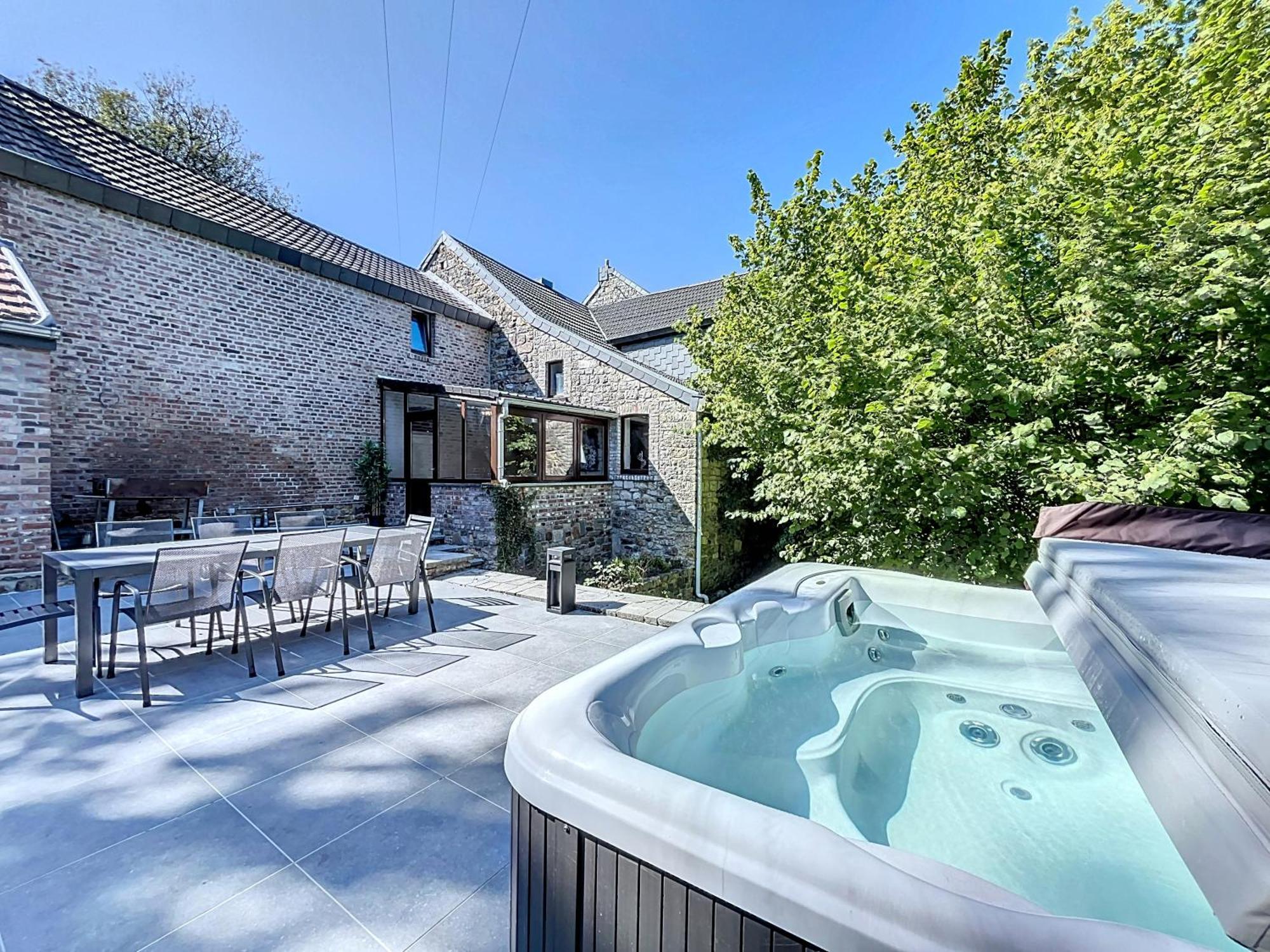 スプリモン Le Relais Des Forgesヴィラ エクステリア 写真